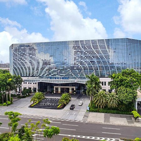 Hilton Guangzhou Baiyun - Free Shuttle For Canton Fair Period, Close To Luhu Golf Club & Leather Market Exterior foto