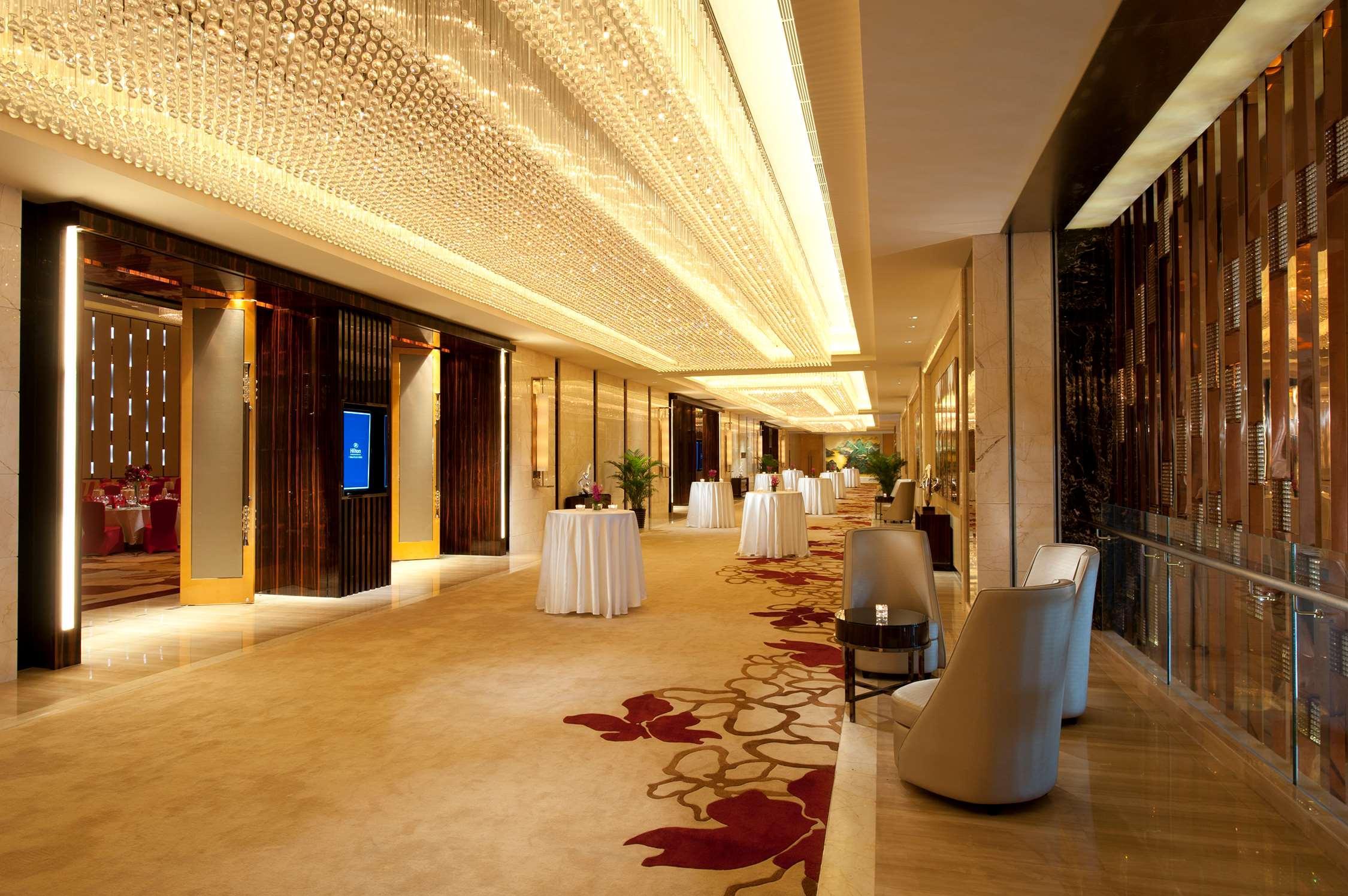 Hilton Guangzhou Baiyun - Free Shuttle For Canton Fair Period, Close To Luhu Golf Club & Leather Market Interior foto